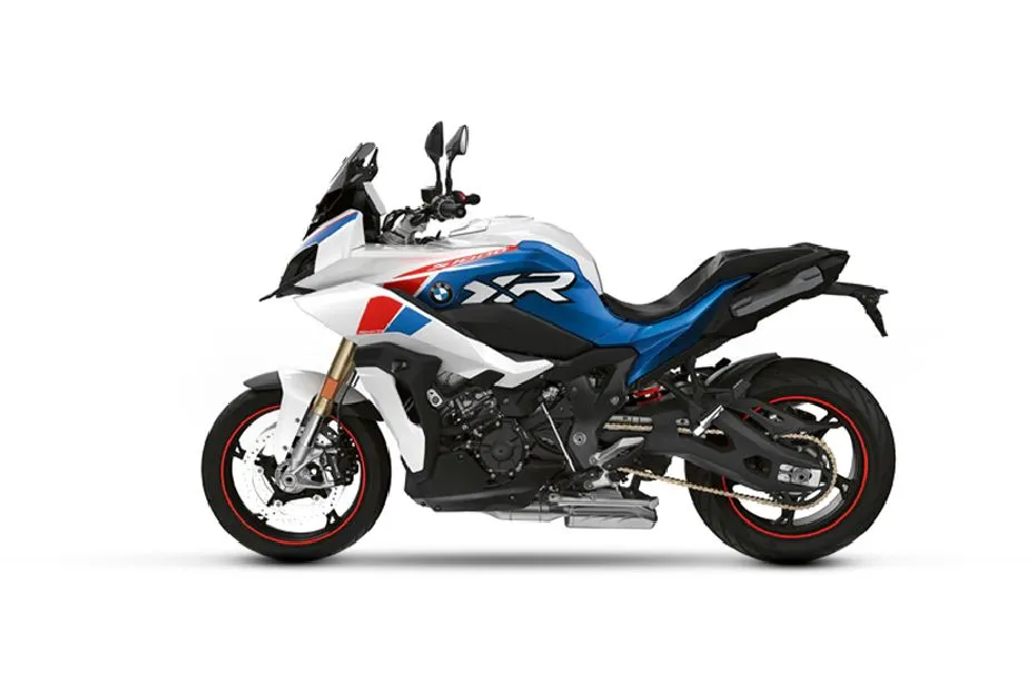 BMW F 900 XR top speed 2024